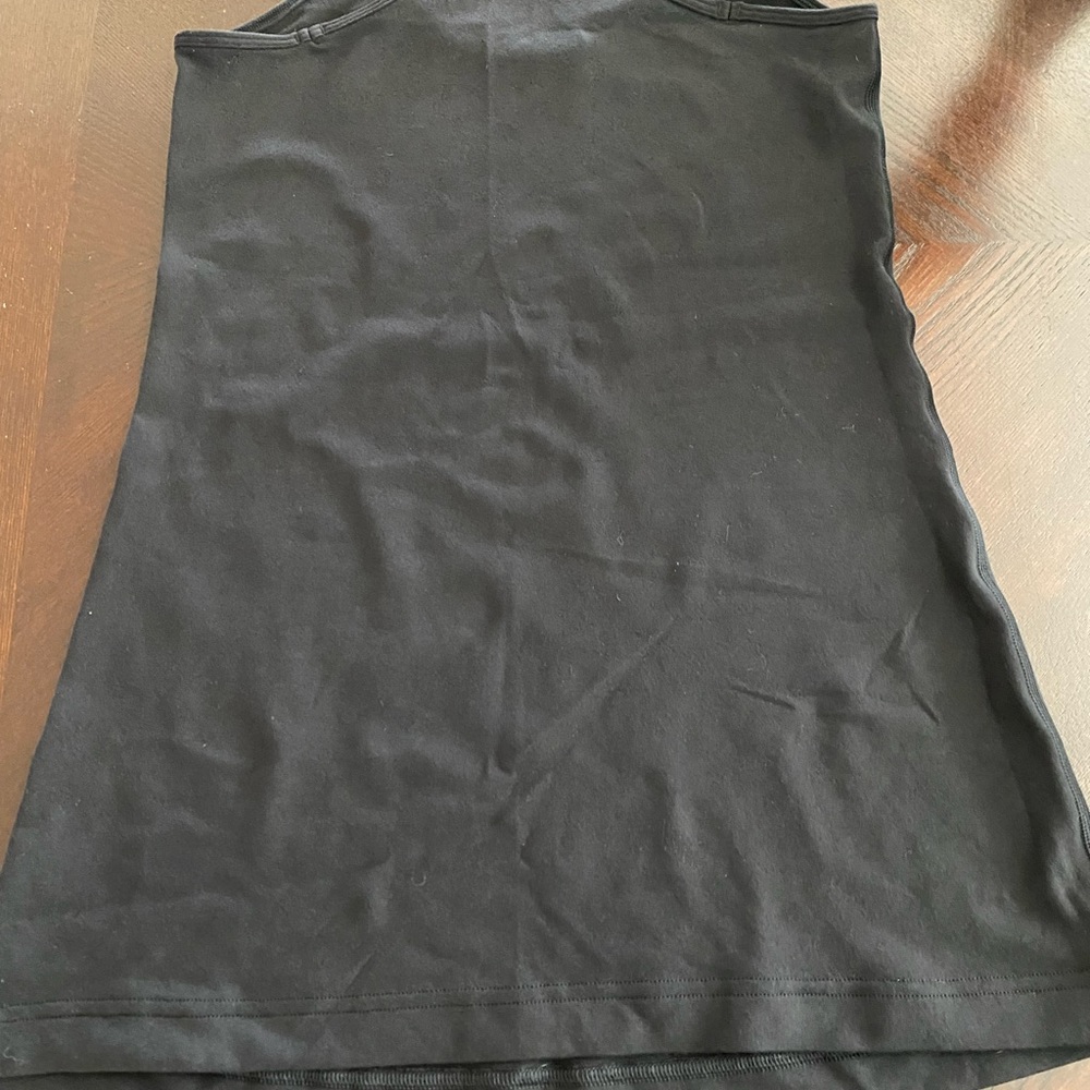 Lululemon Racerback 2 black size 4.